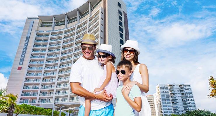 ¡EL INVIERNO SE DISFRUTA MÁS VIAJANDO! Krystal Urban® Cancún & Beach Club ¡EL INVIERNO SE DISFRUTA MÁS VIAJANDO! Krystal Urban® Cancún & Beach Club